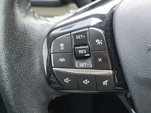 Used 2021 Ford Escape SE w/ Convenience Package image 19