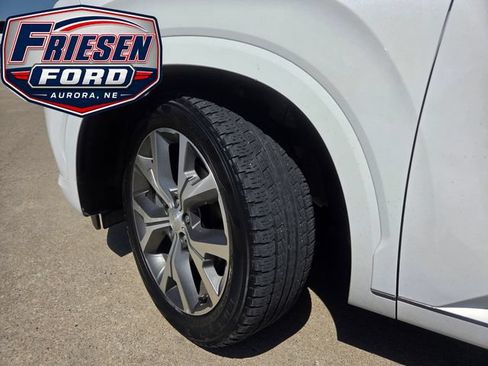 Used 2022 Hyundai Palisade Limited w/ Cargo Package AWD/4WD image 9