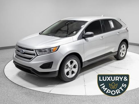 Used 2018 Ford Edge SE FWD image 1