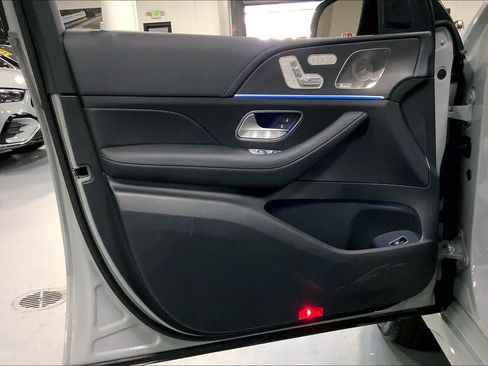 Used 2025 Mercedes-Benz GLE 53 AMG 4MATIC Coupe image 20