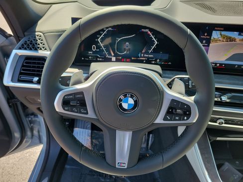 New 2026 BMW X5 xDrive40i w/ M Sport Package AWD/4WD image 23