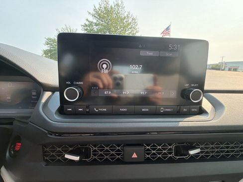 Used 2023 Honda Accord EX image 18