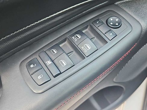 Used 2024 Dodge Durango GT RWD image 15
