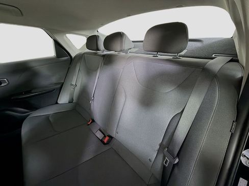 Used 2025 Kia K4 FWD image 22