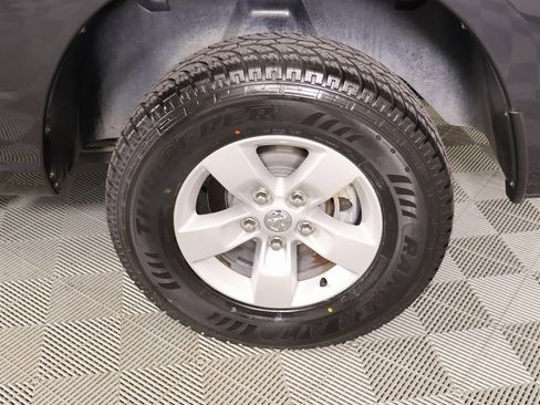 Used 2019 RAM 1500 Tradesman w/ Chrome Plus Package image 17