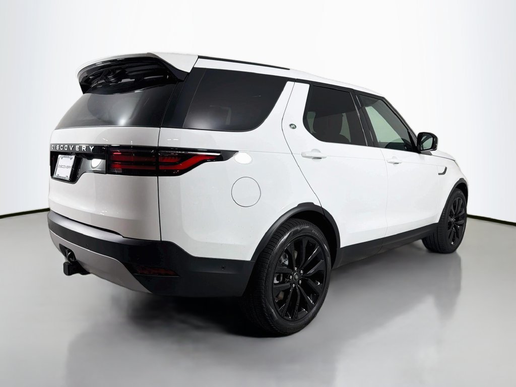 New 2026 Land Rover Discovery S AWD/4WD image 5