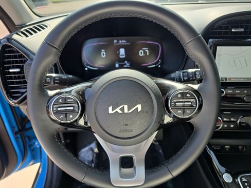 Used 2024 Kia Soul EX FWD image 28