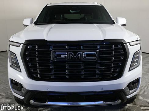 Used 2026 GMC Yukon Denali Ultimate AWD/4WD image 2