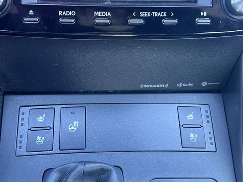 Used 2022 Lexus IS 350 F Sport image 20