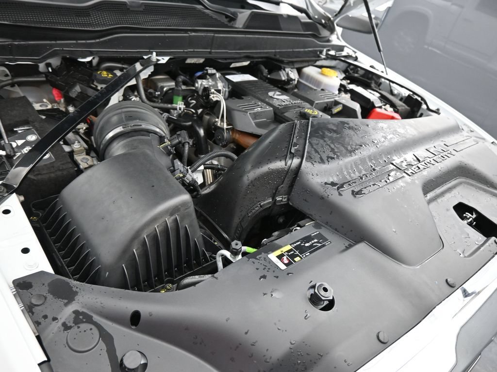 Used 2024 RAM 2500 Limited AWD/4WD image 57
