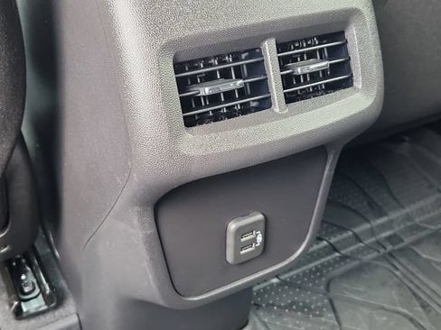 Used 2024 Chevrolet Equinox LT w/ LPO, Floor Liner Package FWD image 27