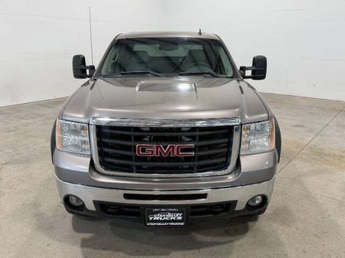 Used 2008 GMC Sierra 2500 SLT w/ Convenience Package AWD/4WD image 4