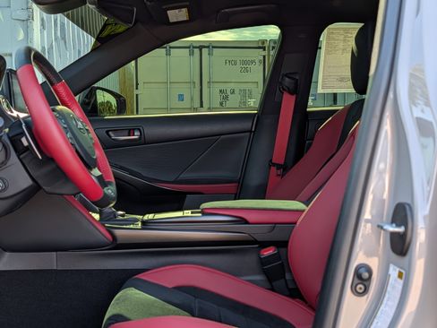 Used 2025 Lexus IS 500 w/ F-Sport Performance RWD image 21