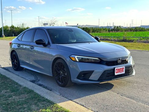 Used 2022 Honda Civic Sport image 4