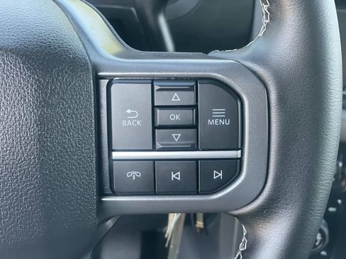 Used 2025 Ford F150 XLT w/ Equipment Group 301A Standard AWD/4WD image 9