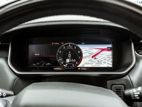 Used 2021 Land Rover Range Rover Sport HSE Dynamic image 16