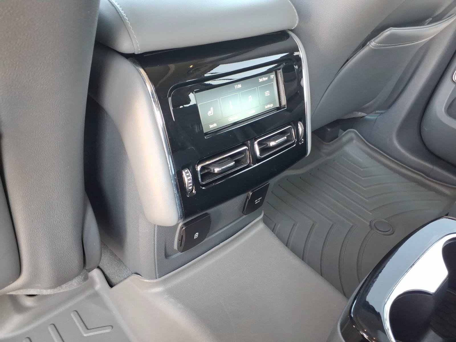 Used 2020 Lincoln Aviator Reserve w/ Equipment Group 202A AWD/4WD image 12