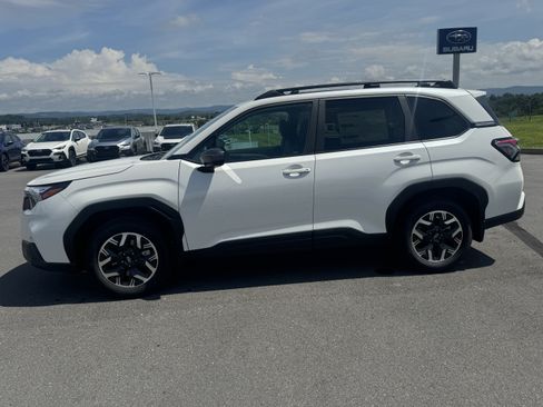 New 2026 Subaru Forester Premium AWD/4WD image 7