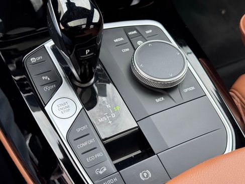 Used 2023 BMW X4 xDrive30i image 28