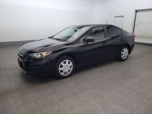 Used 2019 Subaru Impreza 2.0i image 2