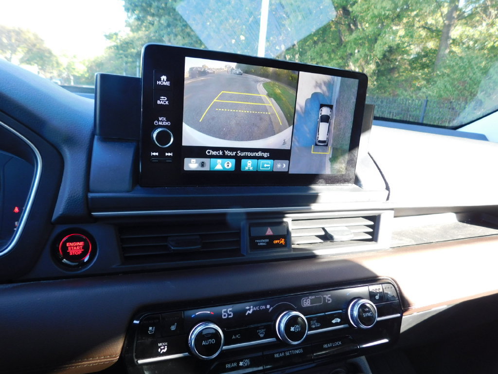 Certified 2025 Honda Pilot Elite image 6