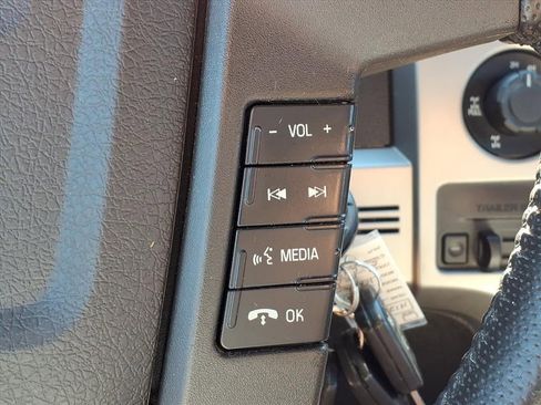 Used 2014 Ford F150 Raptor w/ Exterior Graphics Package image 18