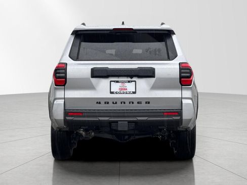 New 2026 Toyota 4Runner SR5 image 4