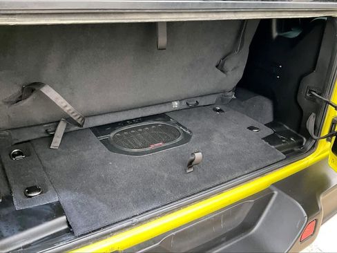 Used 2023 Jeep Wrangler Rubicon w/ Cold Weather Group image 30