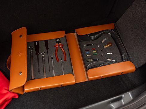 Used 2001 Ferrari 550 Maranello Coupe RWD image 37