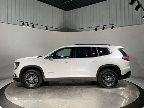 Certified 2025 GMC Acadia Elevation image 15