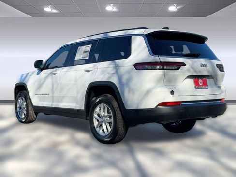 New 2025 Jeep Grand Cherokee L Laredo w/ Luxury Tech Group I image 3