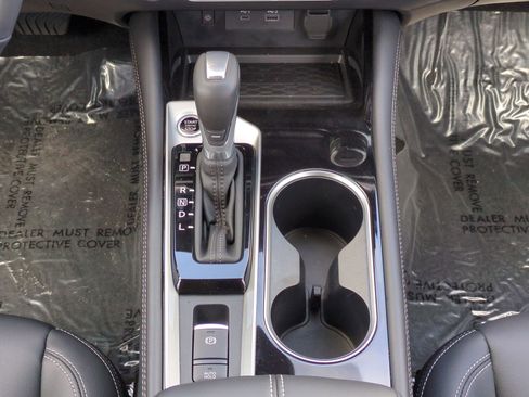 New 2025 Nissan Altima 2.5 SL image 18