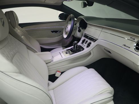 Certified 2026 Bentley Continental GT AWD/4WD image 23
