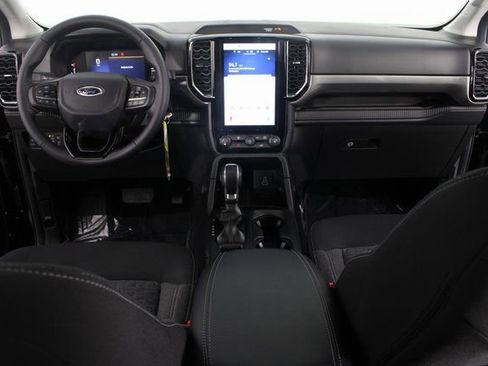 Used 2024 Ford Ranger XLT w/ FX4 Off-Road Package image 9