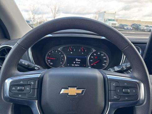 Used 2023 Chevrolet Blazer LT w/ Convenience Package image 9