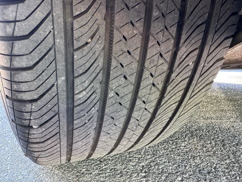 Used 2021 Porsche Cayenne image 10