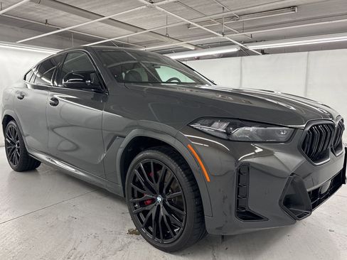 Used 2025 BMW X6 M60i w/ Executive Package image 7