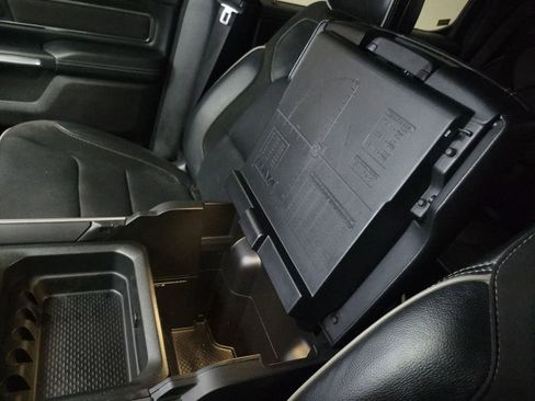 Used 2022 RAM 1500 Laramie image 30