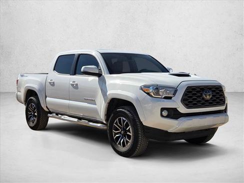 Used 2022 Toyota Tacoma TRD Sport w/ TRD Premium Sport Package image 3