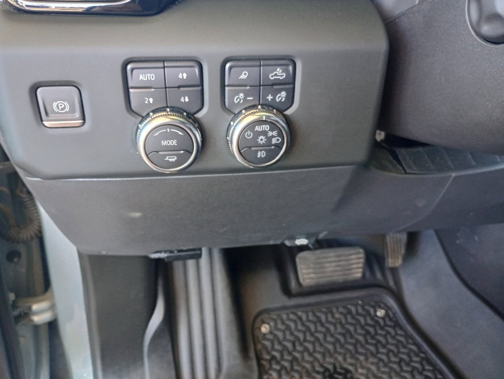 Certified 2024 GMC Sierra 1500 AT4X AWD/4WD image 15
