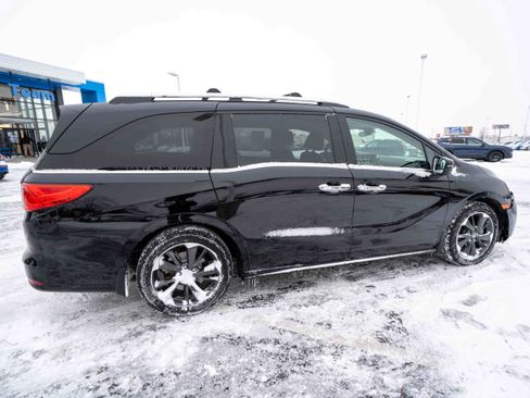 Used 2023 Honda Odyssey Elite image 6