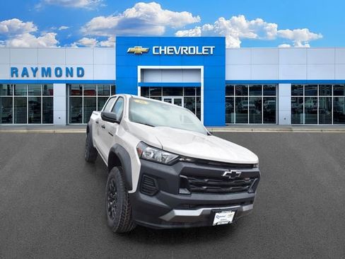 New 2026 Chevrolet Colorado Trail Boss AWD/4WD image 10