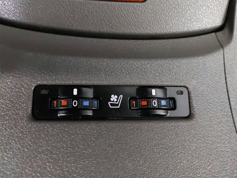 Used 2011 Lexus ES 350 image 26