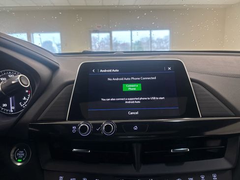 Used 2025 Cadillac CT4 Premium Luxury image 39