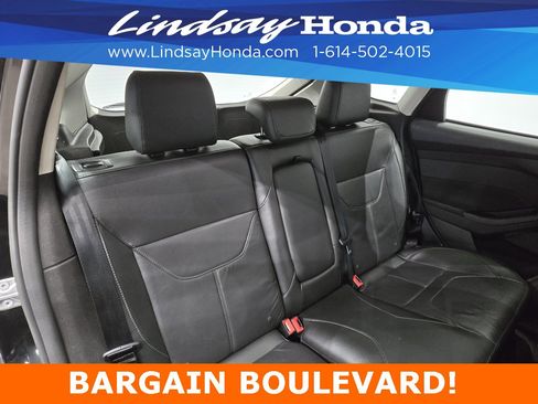 Used 2018 Ford Focus Titanium image 7