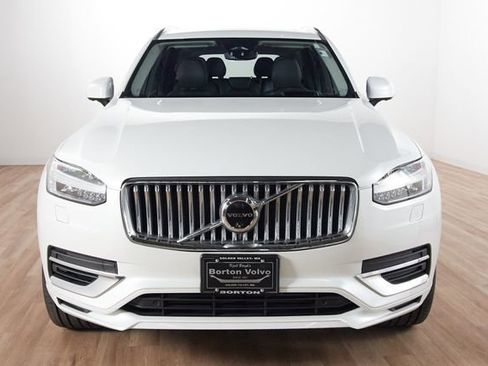Certified 2024 Volvo XC90 T8 Ultimate w/ Protection Package AWD/4WD image 2