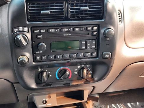 Used 2001 Ford Ranger 4x4 SuperCab image 18