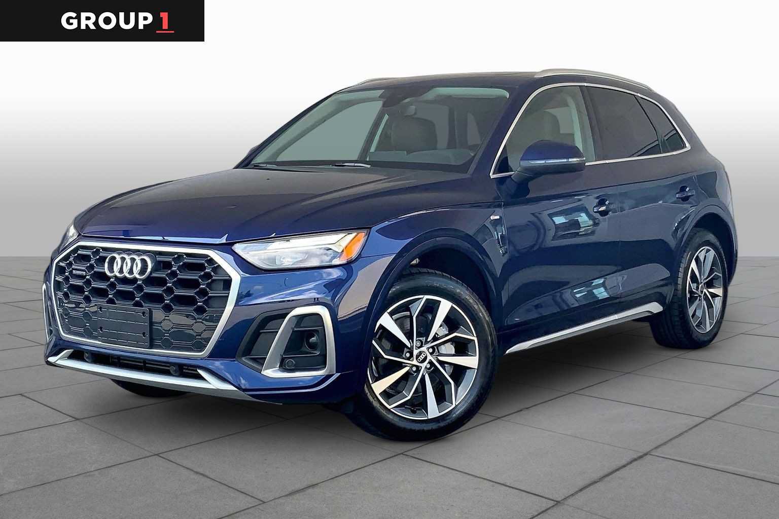 Used 2022 Audi Q5 2.0T Premium w/ Convenience Package AWD/4WD image 1