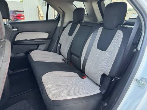 Used 2016 Chevrolet Equinox LT FWD image 18