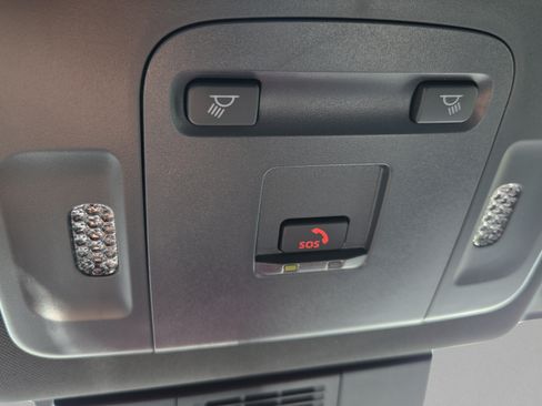Certified 2026 Toyota Camry SE FWD image 25